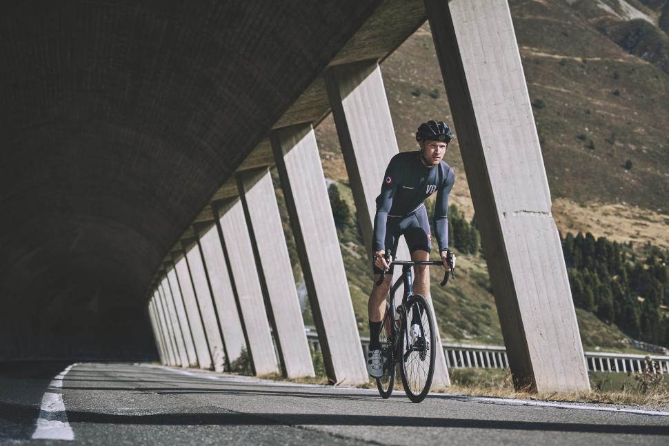 2021 Velobici Modernist Thermal collection