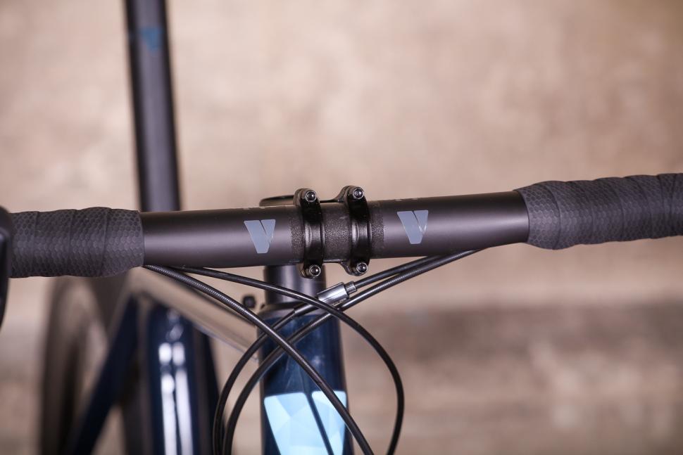 Vielo V+1 - bars 2.jpg