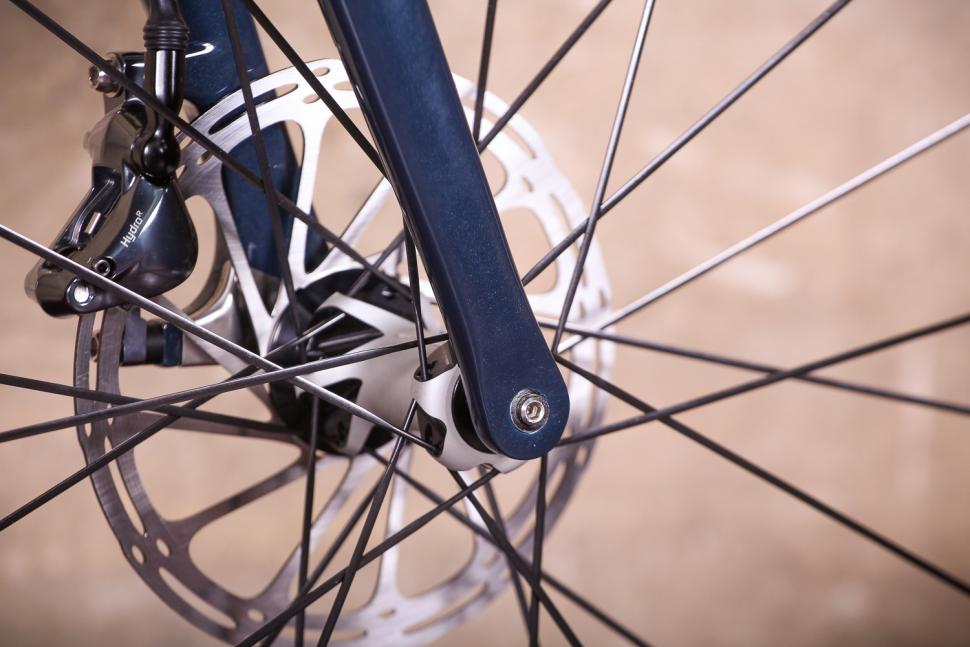 Vielo V+1 - fork detail.jpg