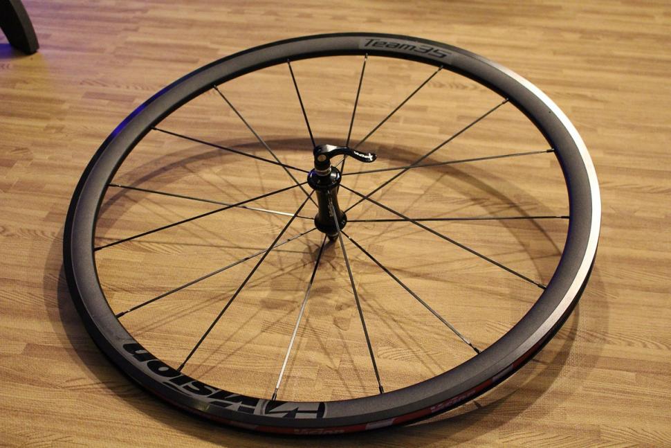 Vision Team 35 wheel.jpg