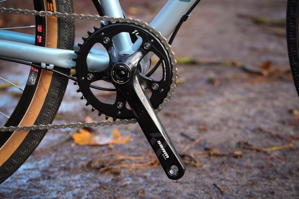 Vitus Substance V2 Apex - crank.jpg