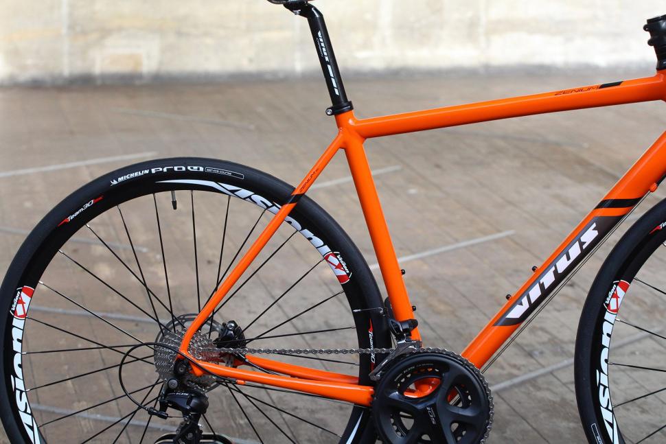 Vitus Zenium SL Disc - rear.jpg