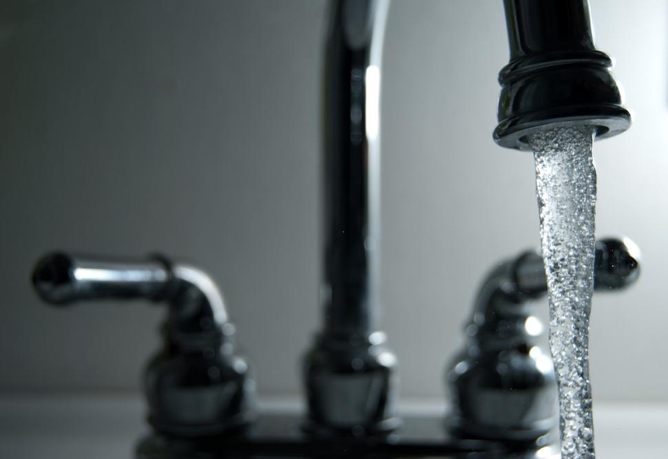 Water running from a tap (CC BY 2.0 Steve Johnson|Flickr).jpg