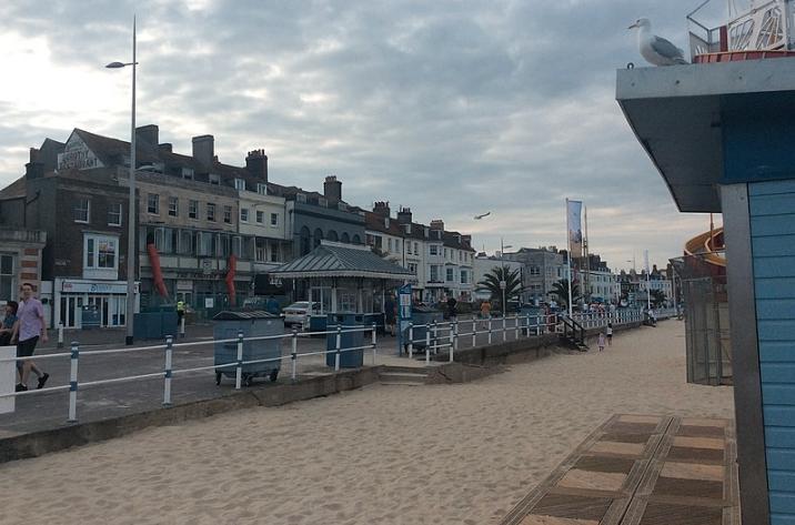 weymouth promenade wiki commons.PNG