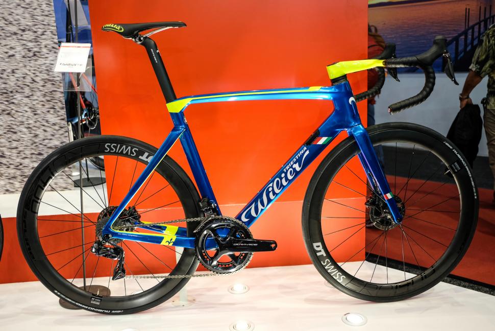 wilier cento10 air disc.jpg