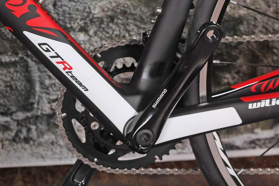 Wilier GTR Team - bottom bracket.jpg