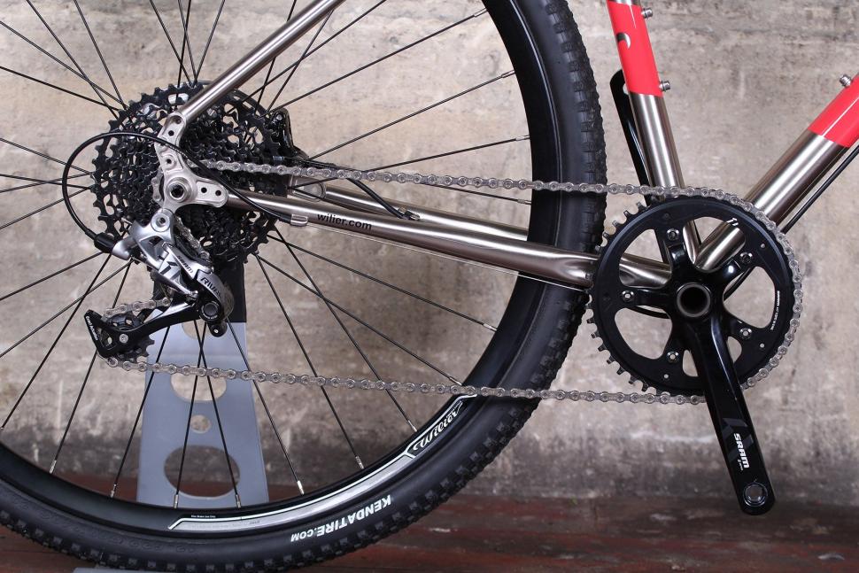 Wilier Jaroon - drive train.jpg