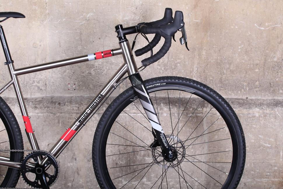 Wilier Jaroon - front.jpg