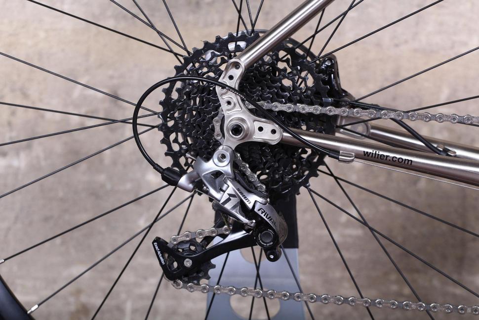 Wilier Jaroon - rear mech.jpg