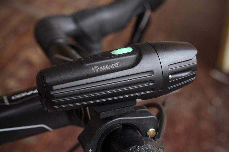 Xeccon Spear 600 Front Light - side.jpg