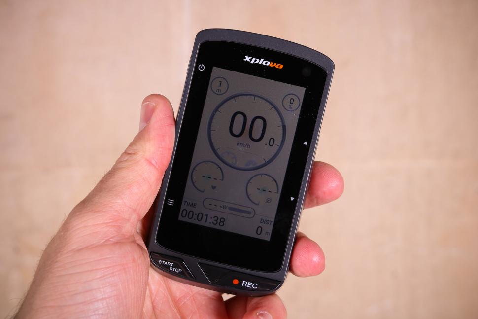 Xplova X5 Evo Smart Video Cycling Computer - stats screen 2.jpg