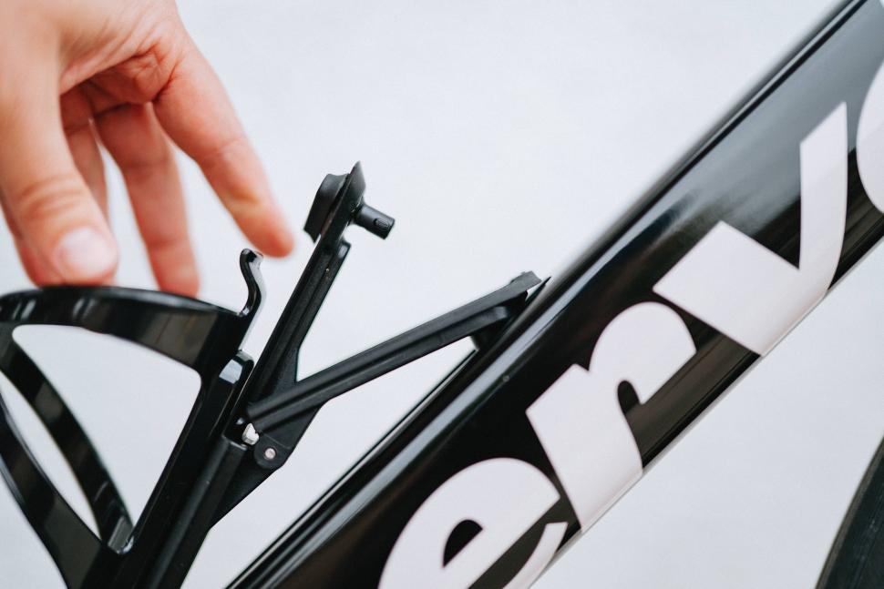 Cervelo caledonia-5 downtube storage 2