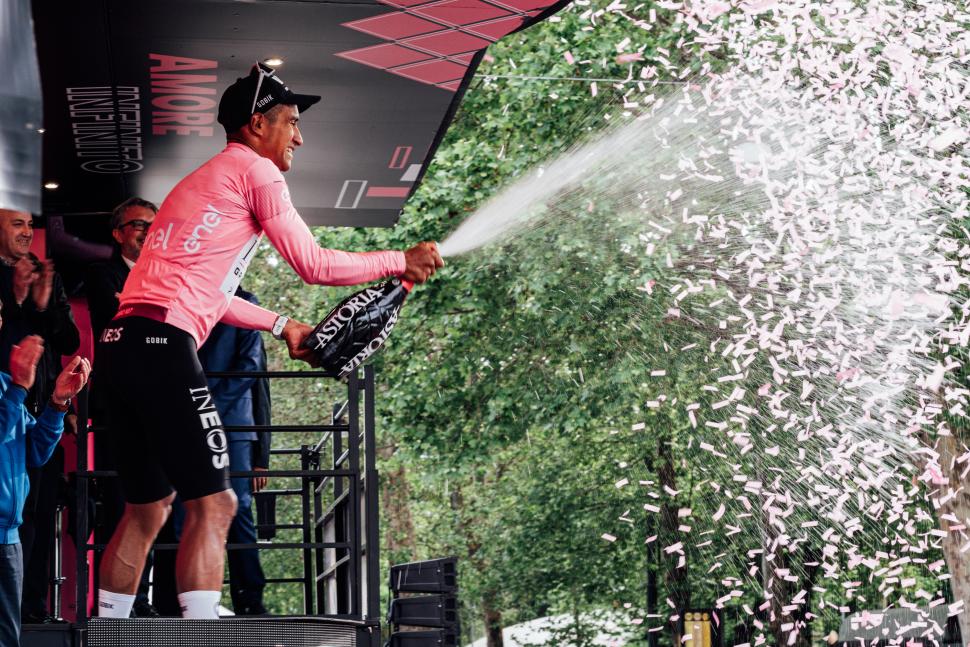 Jhonatan Narv&aacute;ez, stage one, 2024 Giro d&rsquo;Italia (Zac Williams/SWpix.com)