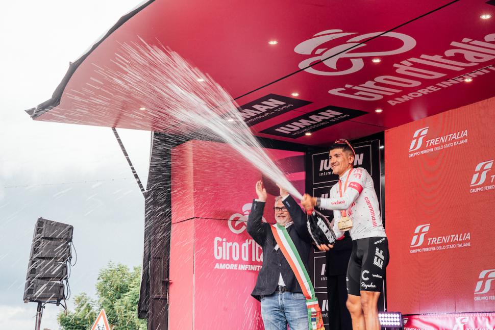 2025 Giro d'Italia stage 11 Richard Carapaz