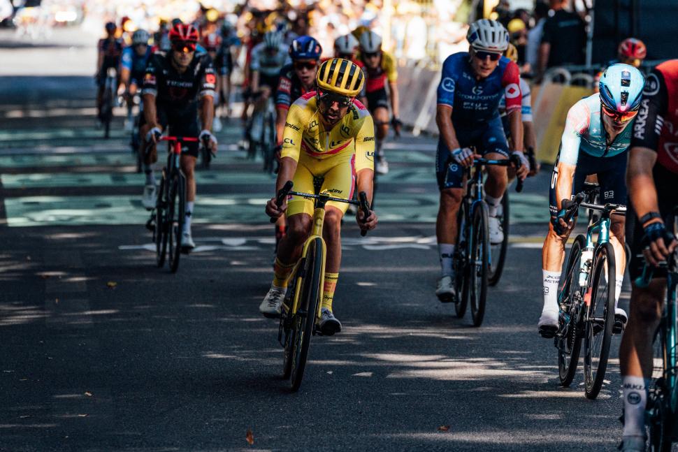 Ben Healy in yellow, stage 11, 2025 Tour de France