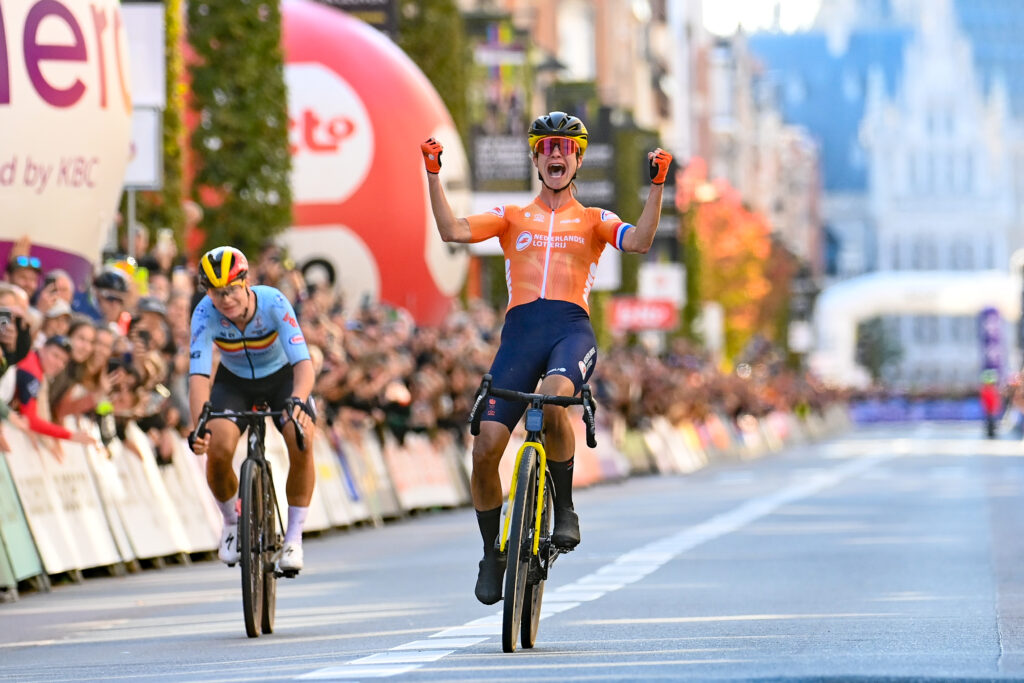 Marianne Vos beats Lotte Kopecky to win 2024 world gravel championships