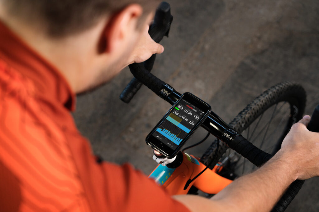 TrainerRoad-Lifestyle-IPhone-Ride.jpg