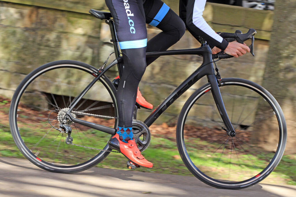 Trek Domane SLR 6 - riding 1