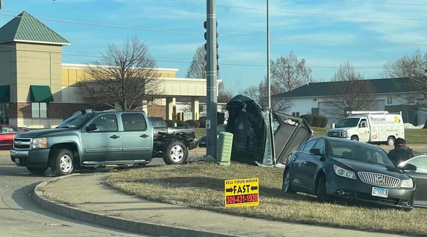 https://cdn.road.cc/wp-content/uploads/roadcc/truckcrash.png
