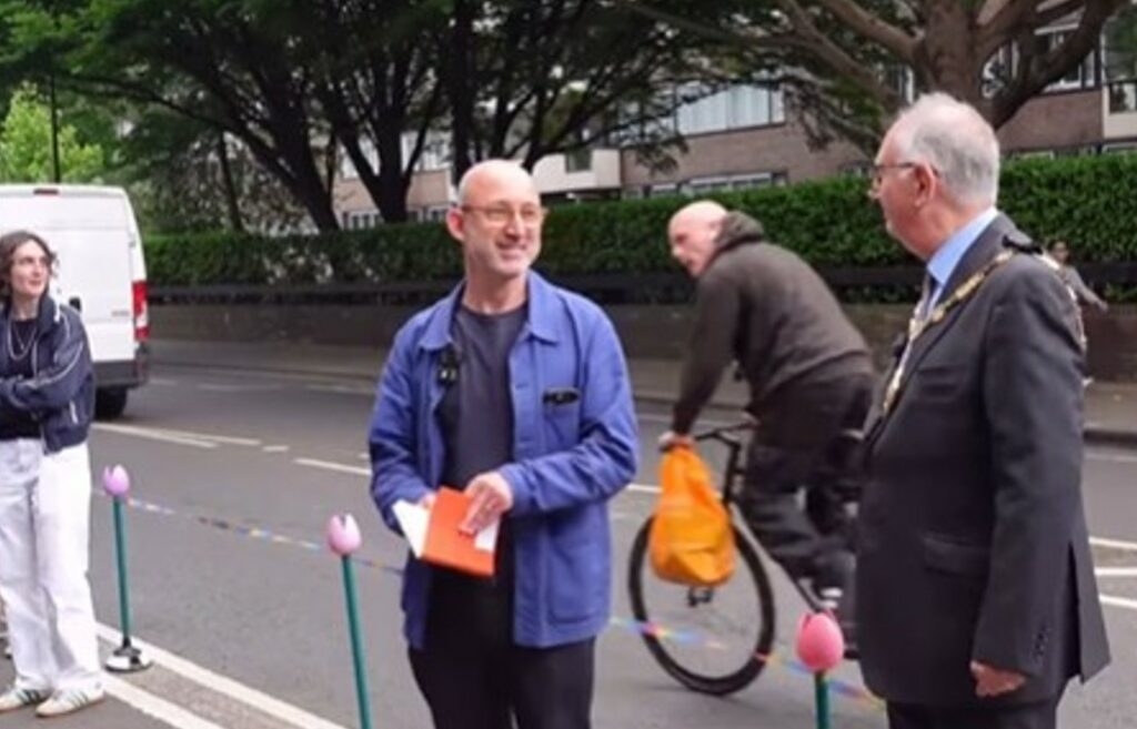 Sussex Gardens tulip cycle lane wands opening interrupted by angry cyclist forced to ride on road