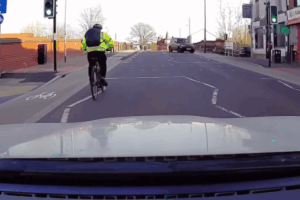 Cyclist not using cycle lane video