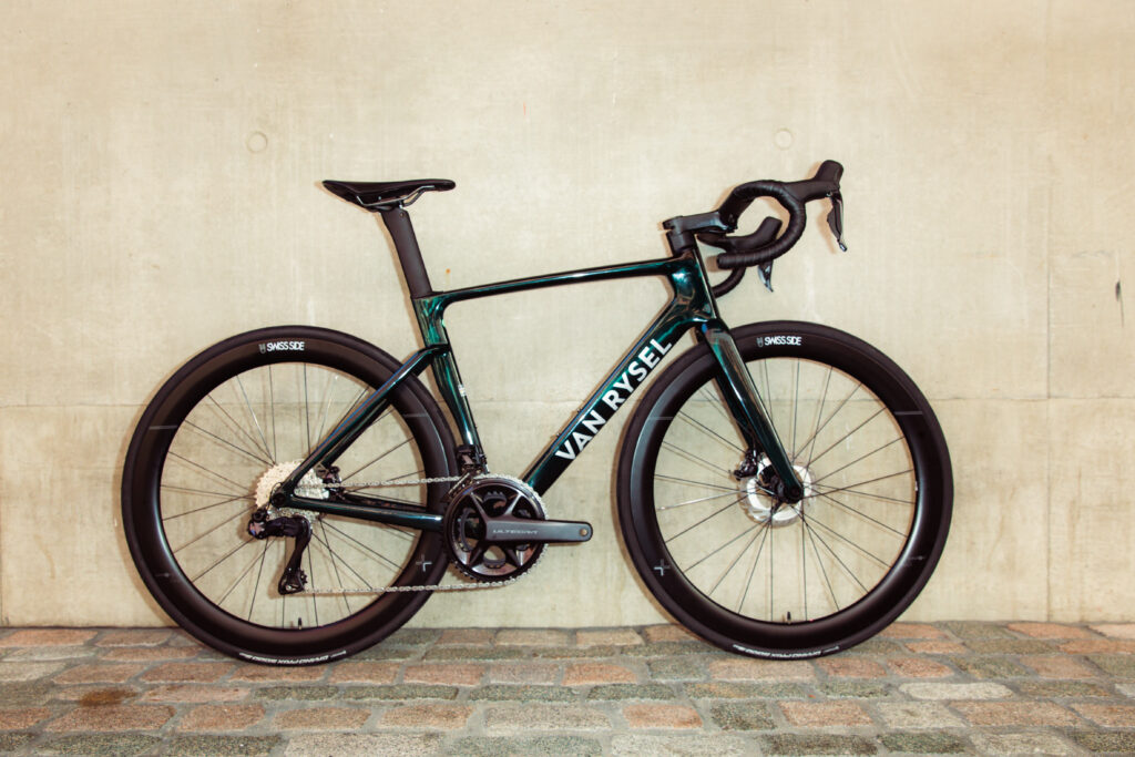 2024 Van Rysel RCR Pro Abyss Green