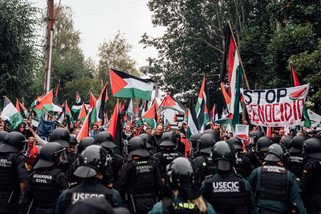 Pro-Palestine protests lead to stage 16 of the 2025 Vuelta being shortened